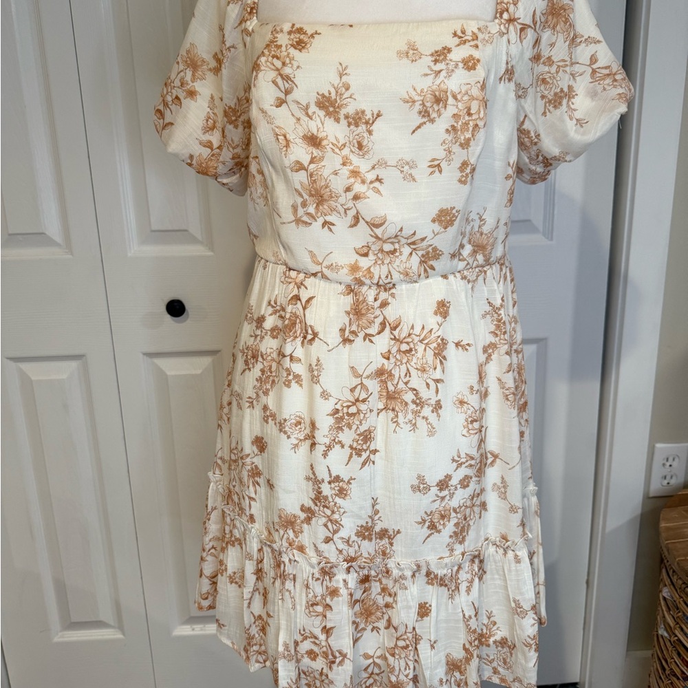 Blu Pepper,  Cottagecore Floral Puff Sleeve Tiered Dress, EUC, Size M - Picture 3 of 12